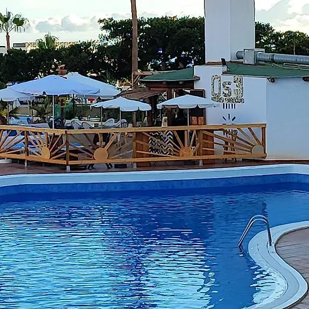 Paradise Apartment, With Wifi And Stunning Sea Views * Адехе