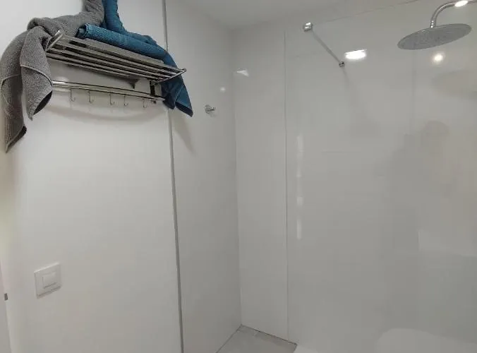 Paradise Apartment, With Wifi And Stunning Sea Views Lejlighed